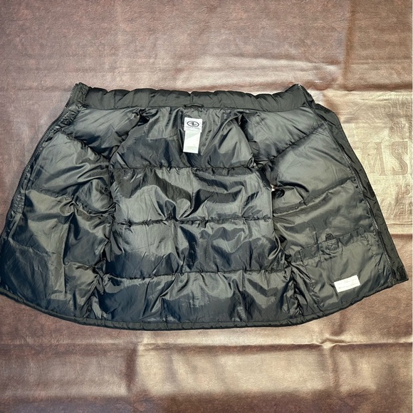 Activewear Outdoor for Boys Bundle of 2 Vest 1/4 zip sweatshirt large Athleisure - Picture 15 of 16